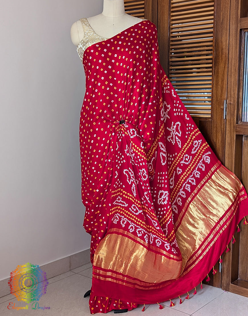Red Gajji Silk Bnahdnai Saree Palla View
