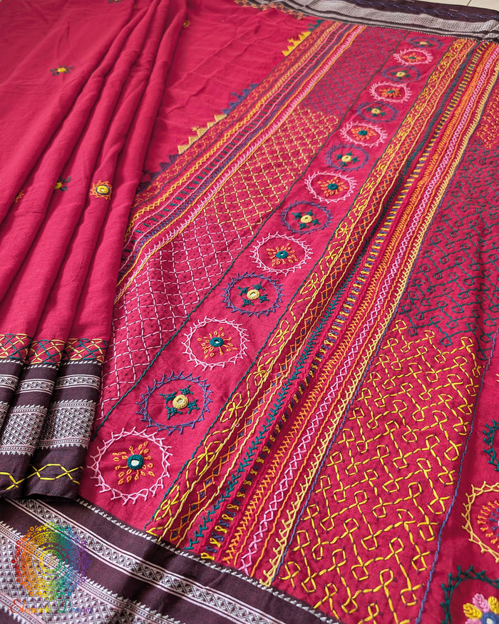 Red Ilkal cotton saree with Lambani handwork full view