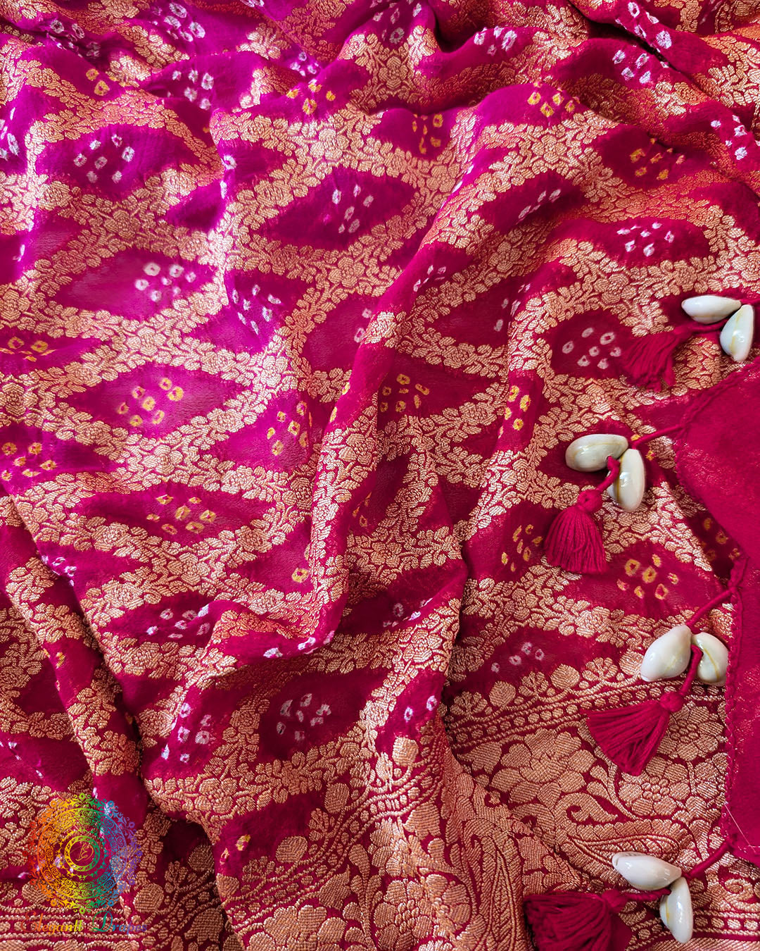 Kodi tassels on Red Pink Shaded Banarasi Georgette Gharchola Bandhani Dupatta