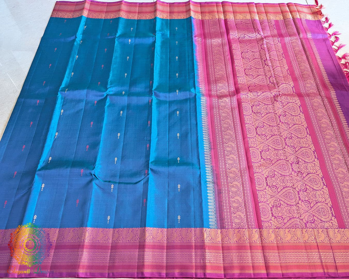 Sapphire blue rani border Kanjivaram silk saree open view showing full drape