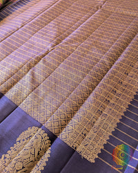 Multicolour Checkered Kanjivaram Saree – Detailed Palla View showcasing the blue palla, gold zari embellishment and contrast between the rich blue silk and small-check body.