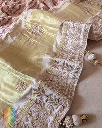 Close-up of Gharchola pattern and Gota Patti Handwork on Off White Gajji Silk Saree
