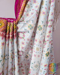 White pure mulberry silk Rajkot Patola saree weave