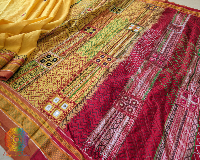 Yellow Ilkal cotton saree palla view