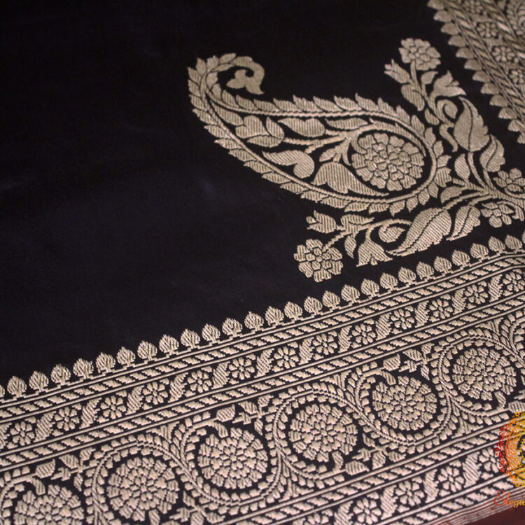 Black Banarasi Handloom Pure Katan Silk Konia Saree