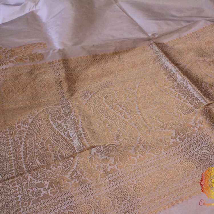 White Banarasi Handloom Pure Katan Silk Konia Saree